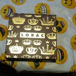 Lorac eyeshadow quad. Gently used